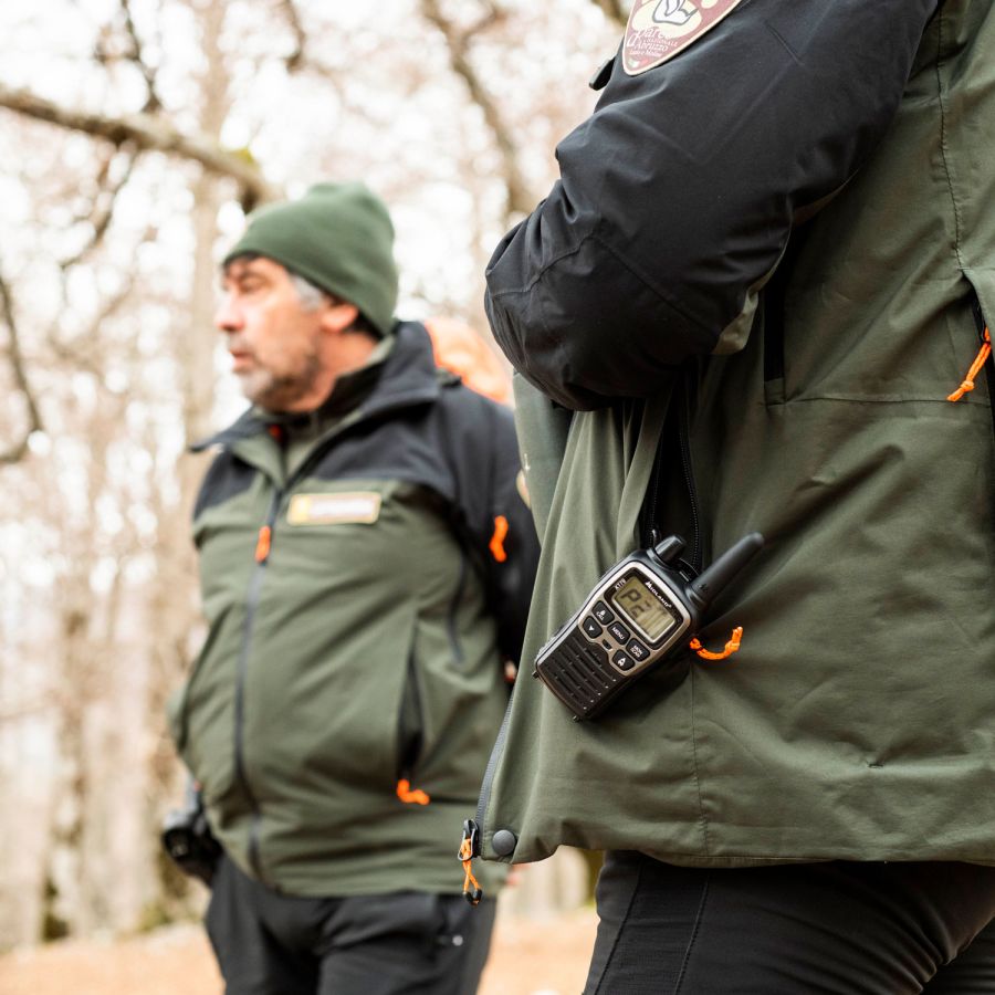 Midland XT70 Twin Walkie Talkie_8